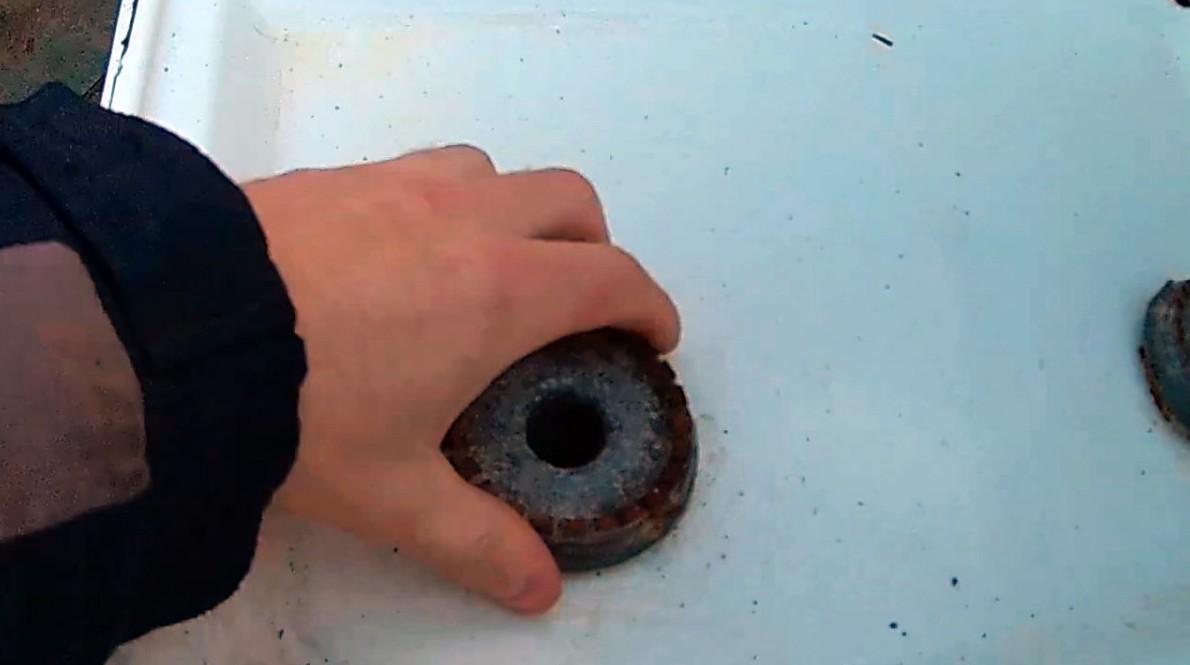 Сколько можно заработать разобрав на металлолом старую газовую плиту